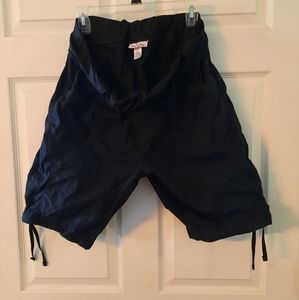 Maternity shorts
